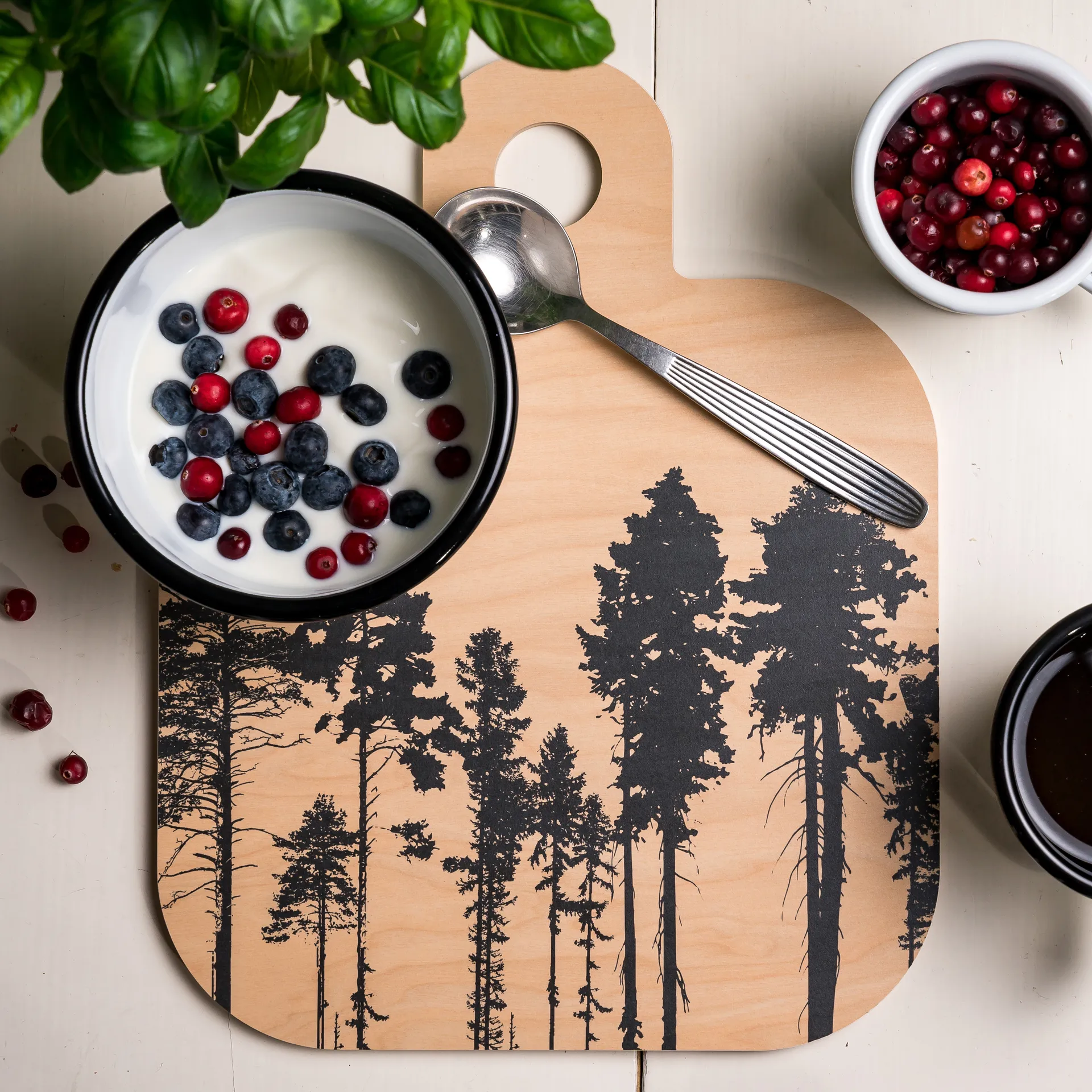 Forest Schneidebrett 25 x 32cm, Natur-schwarz Muurla