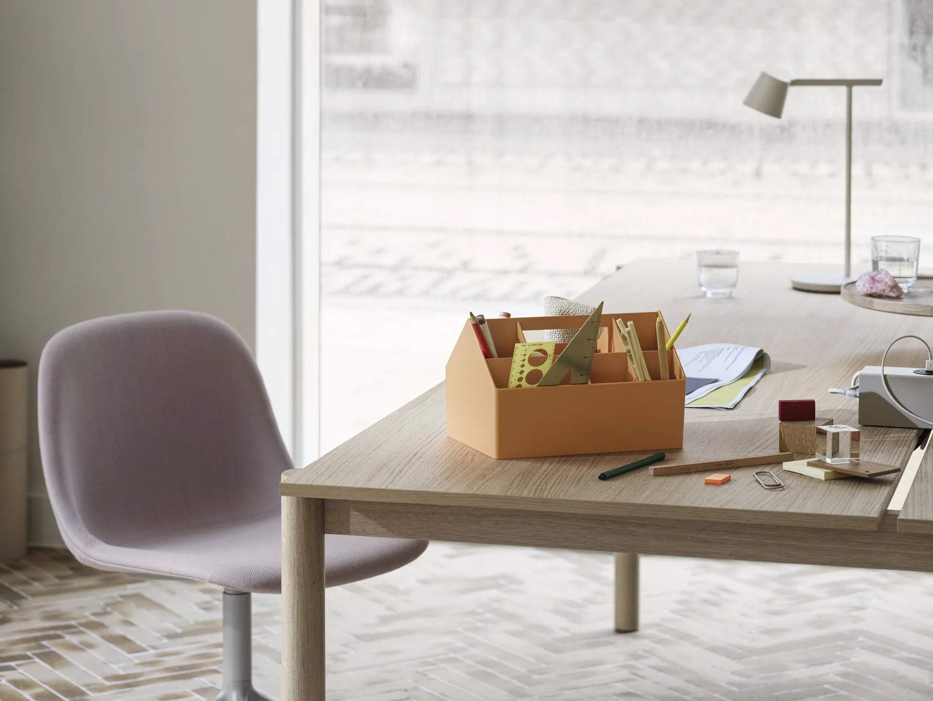 Sketch Werkzeugkiste, Hellblau Muuto