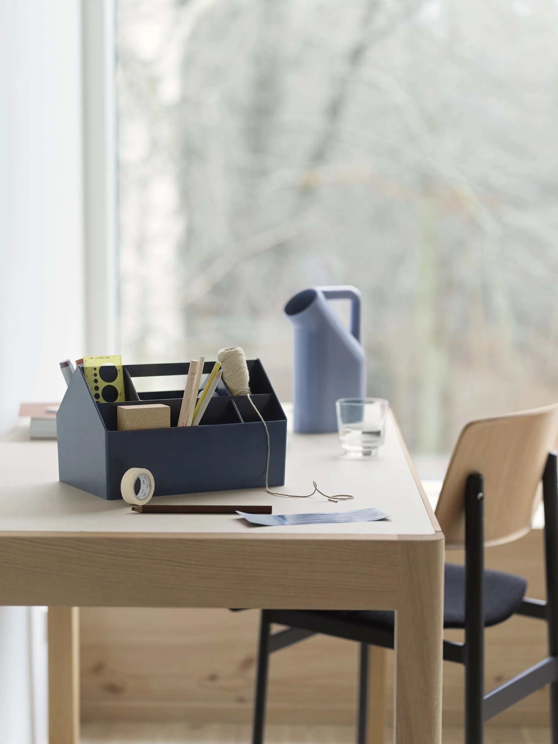 Sketch Werkzeugkiste, Midnight blue Muuto