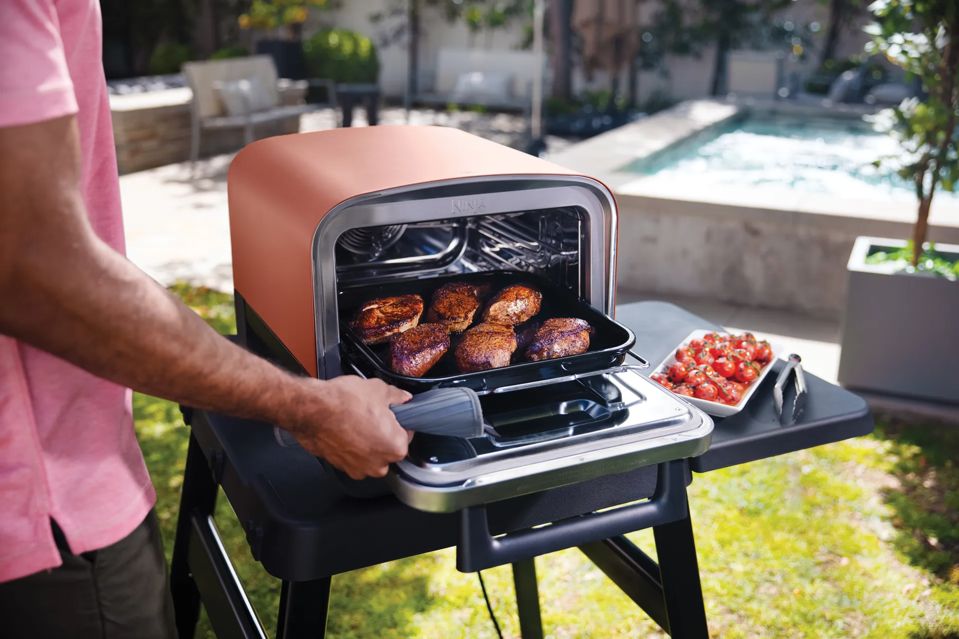 Ninja Woodfire Elektro-Ofen und Smoker OO101EU, Braun Ninja