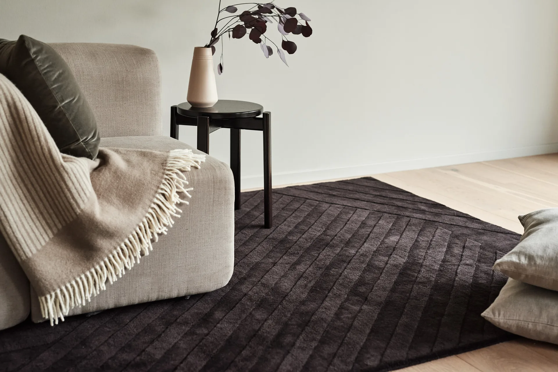 Levels Stripes Wollteppich, Braun, 170x240 cm NJRD