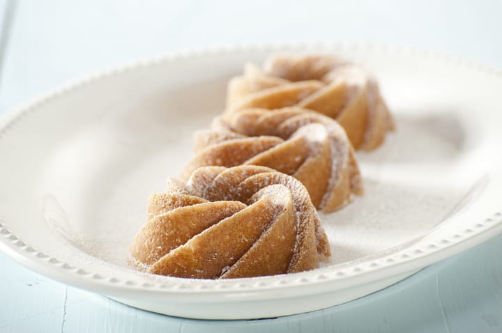 Nordic Ware Heritage bundtlette Backform, Silver Nordic Ware