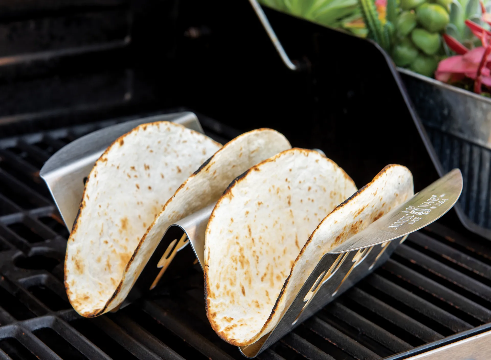 Nordic Ware Taco-Gestell, 2 Fächer Nordic Ware