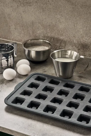 BAKE Silikonform mit verstärktem Rahmen - Quadrat, 20 Stück - Nordwik