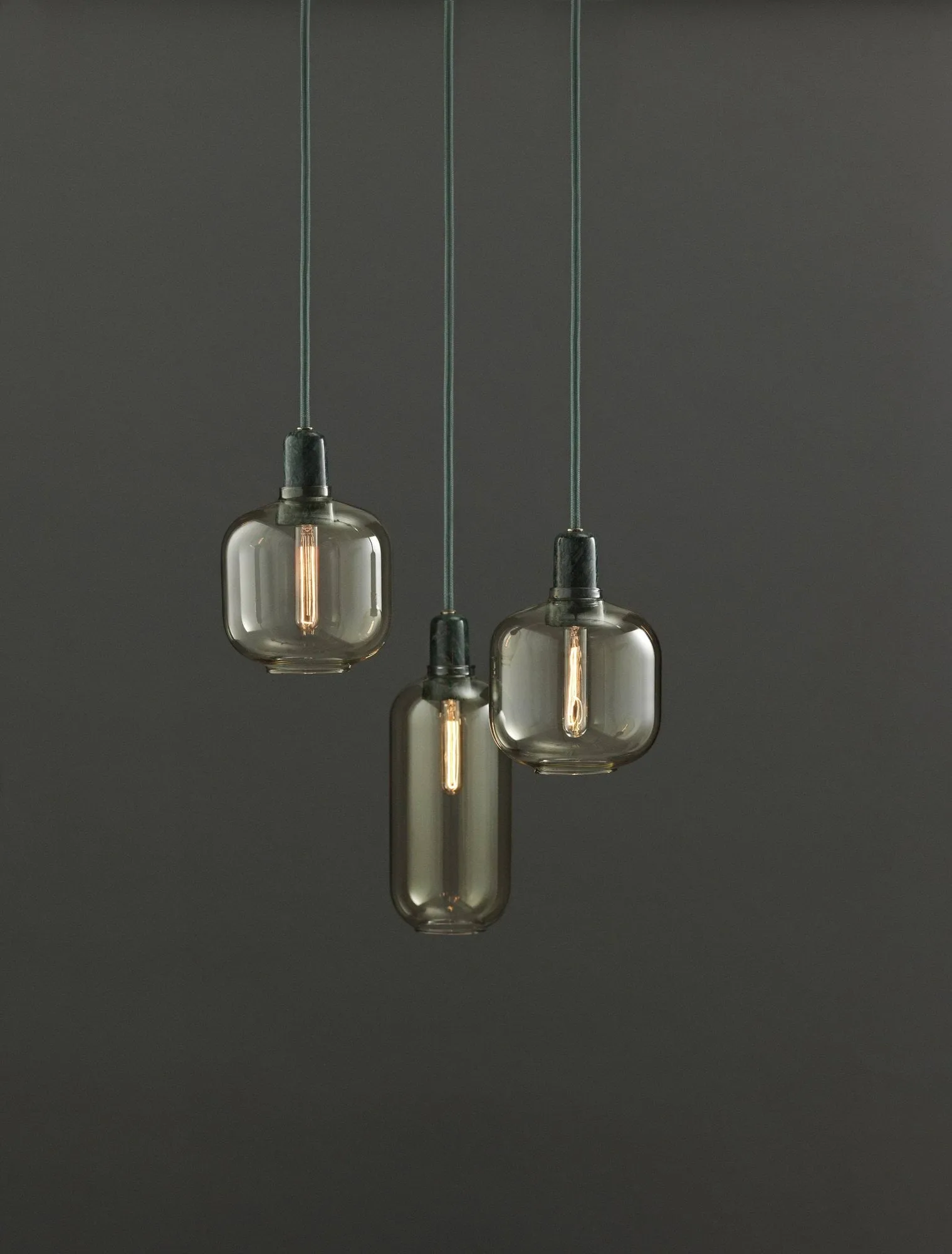 Amp Pendelleuchte klein, Gold-grün Normann Copenhagen