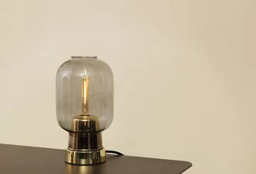 Amp Tischlampa - Grau-Messing - Normann Copenhagen