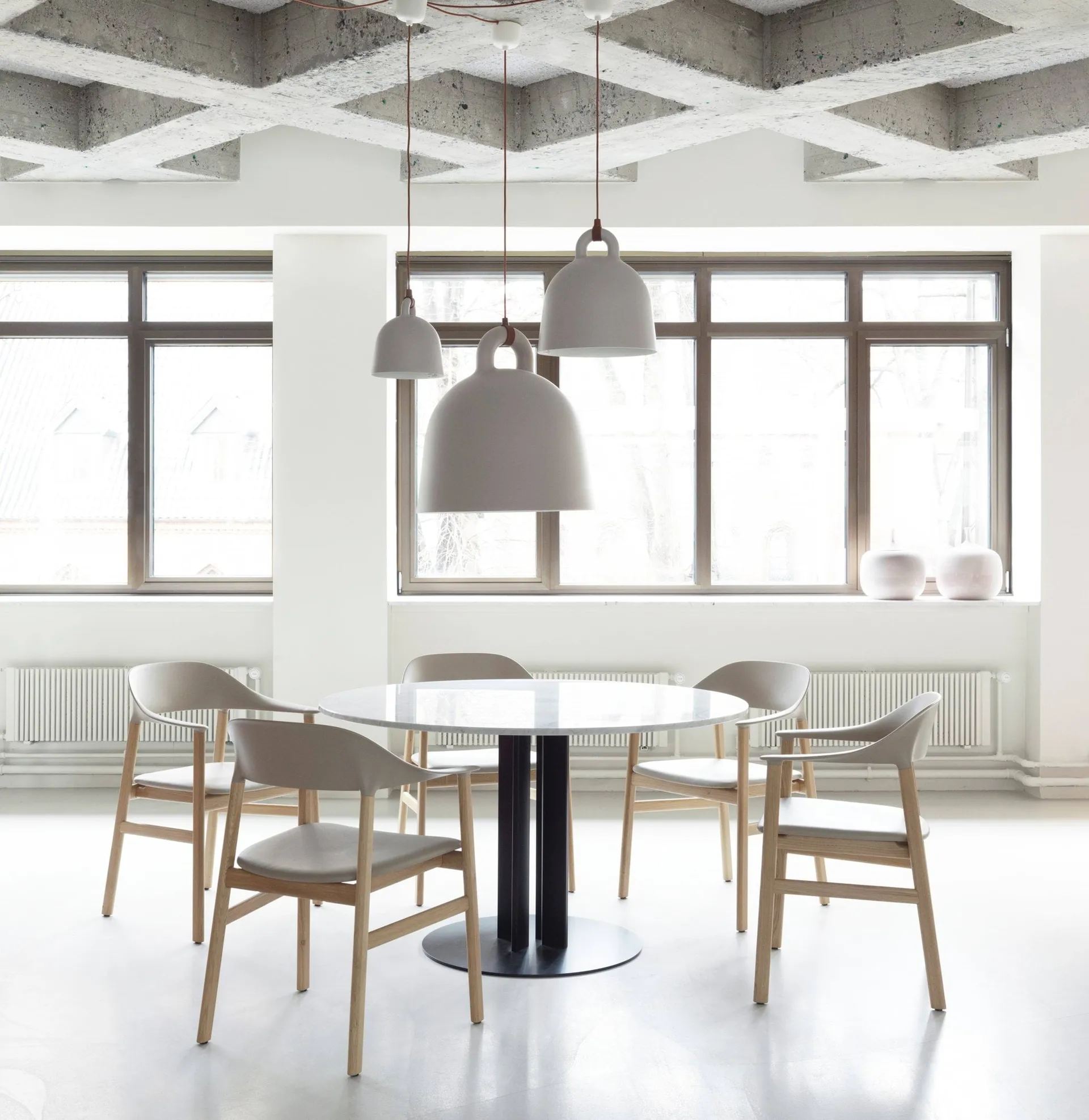 Bell Pendelleuchte grau, X-Small Normann Copenhagen