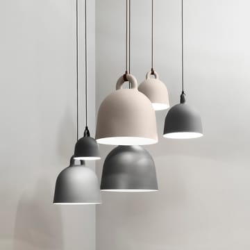 Bell Pendelleuchte sand - Medium - Normann Copenhagen