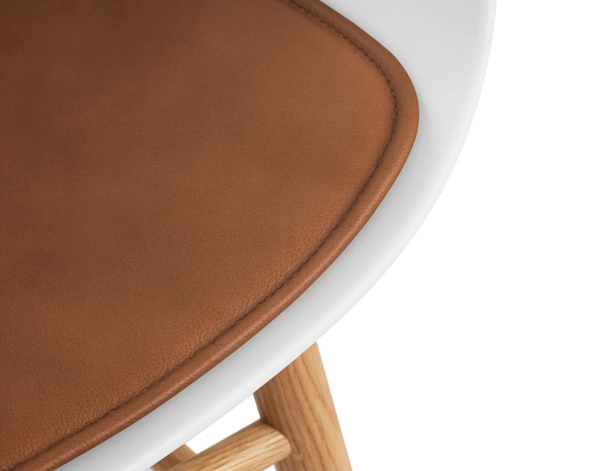 Form Sitzkissen ultra leather, Brandy 41574 Normann Copenhagen