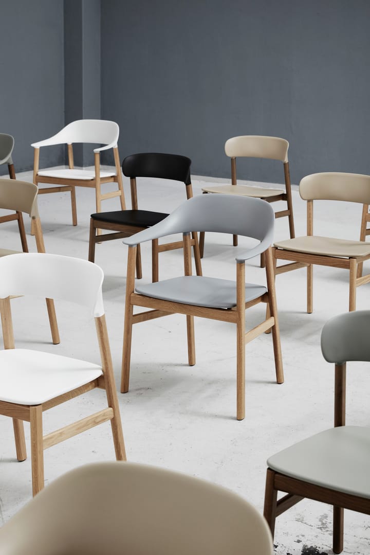 Herit Stuhl Eiche, White Normann Copenhagen