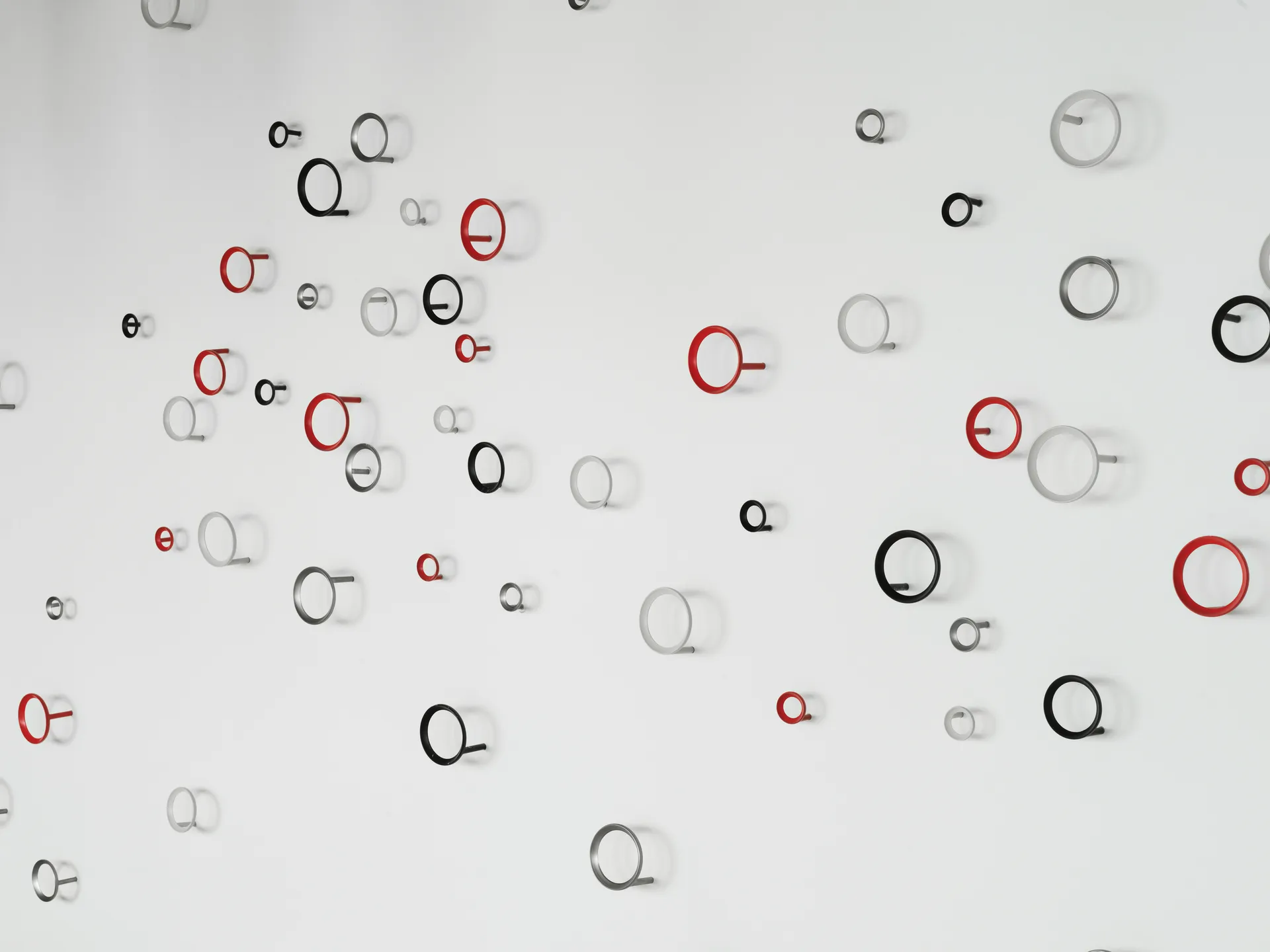 Loop Haken medium Ø 7,8 cm, Black Normann Copenhagen