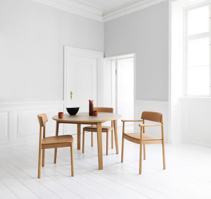 Timb Sessel mit Sitzkissen, Tan/ Ultra Leather - Camel Normann Copenhagen