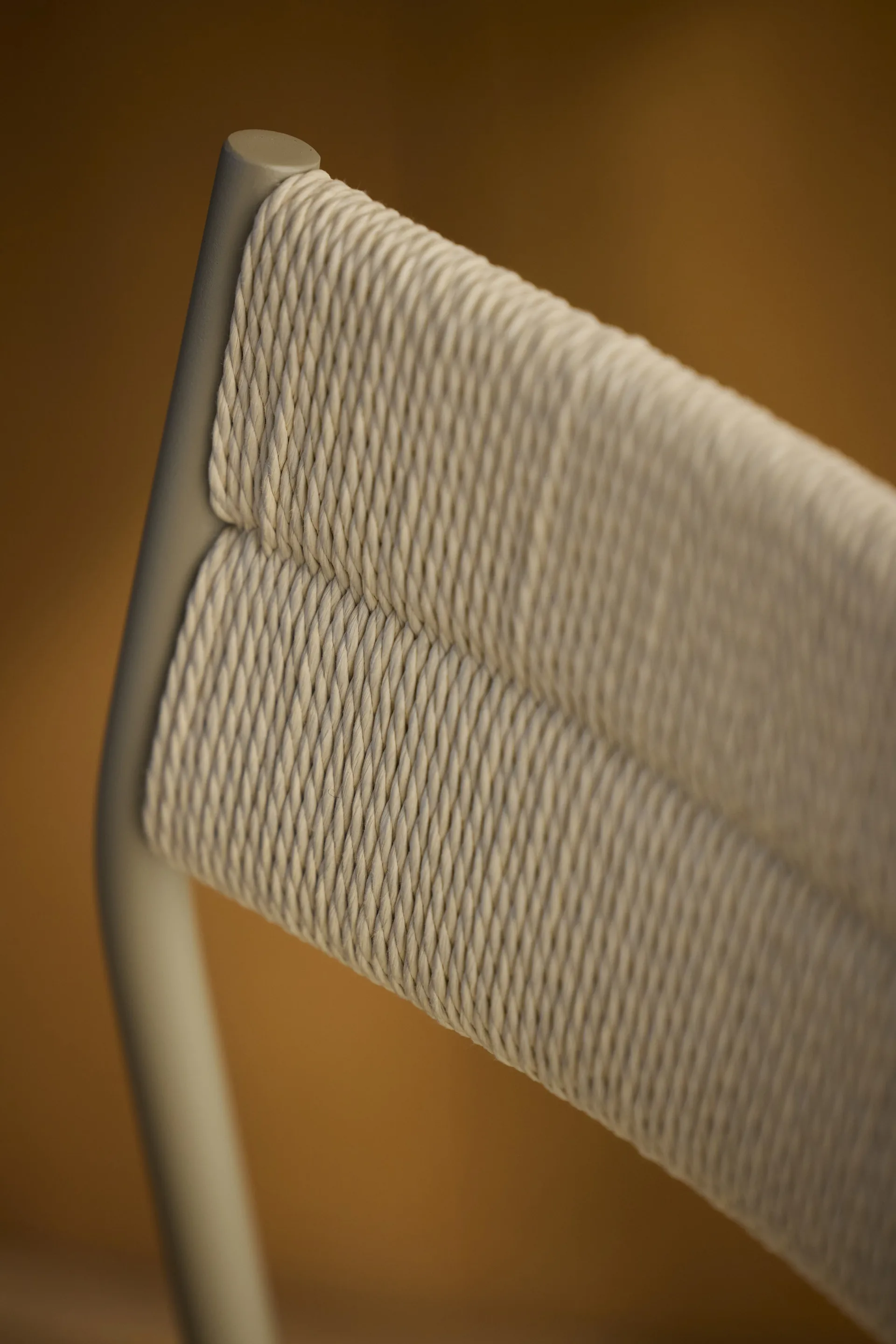 Vev Armlehnstuhl, Grey beige-natural rope Northern