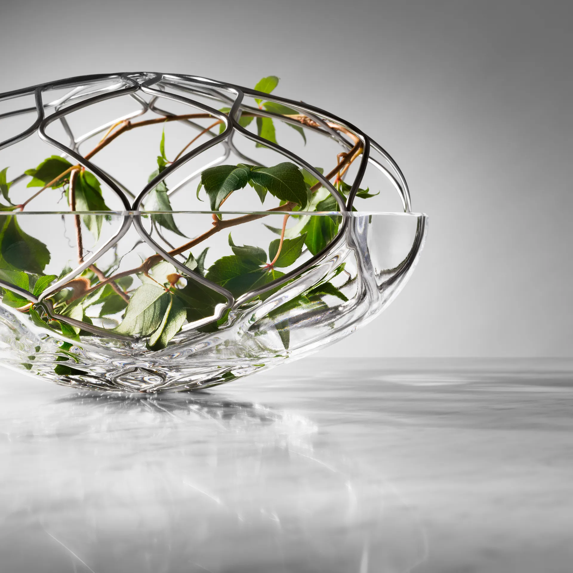 Bloom Vase, Ø 23cm Orrefors