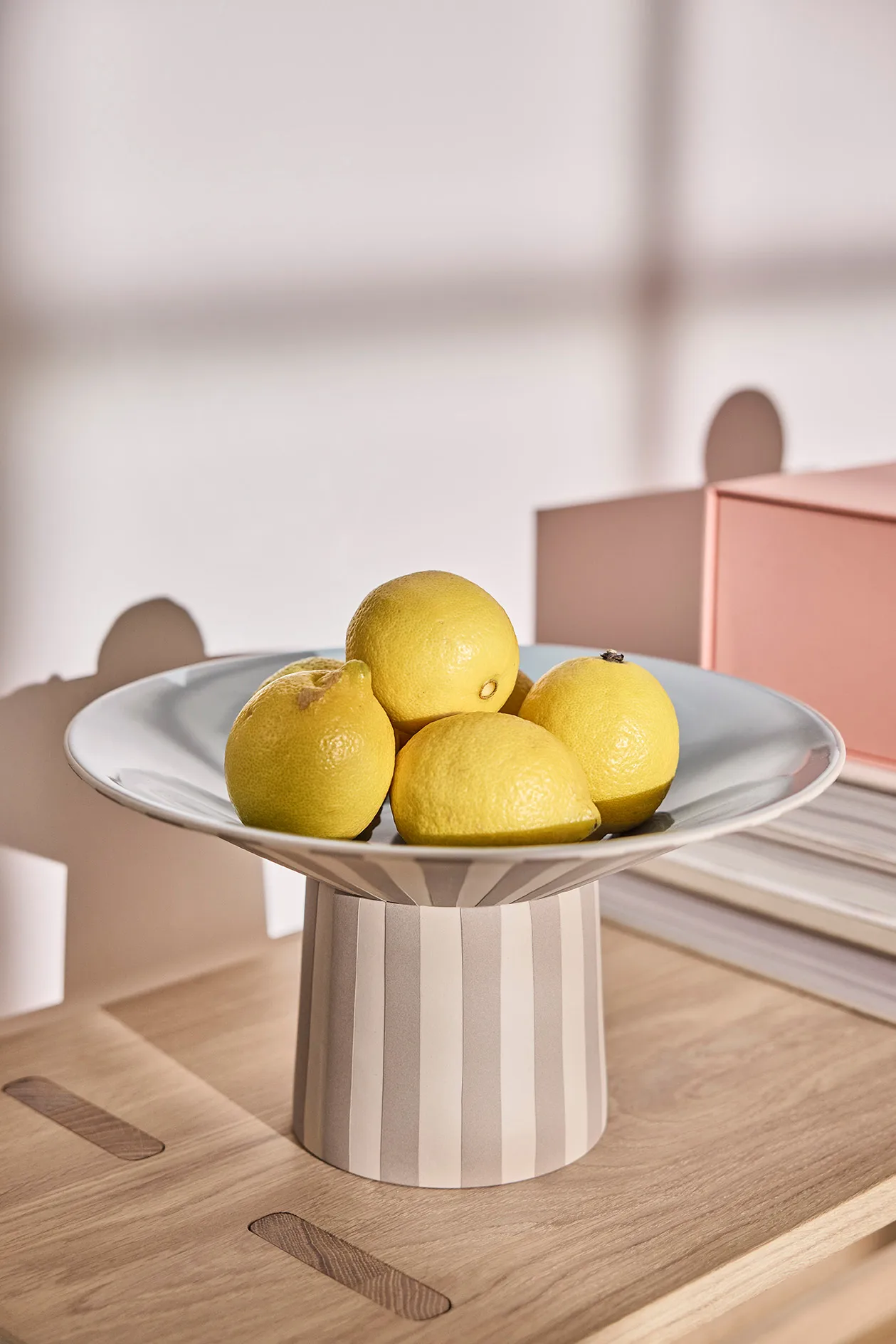 Toppu centerpiece hoch Ø30x17 cm, Clay-Ice blue OYOY