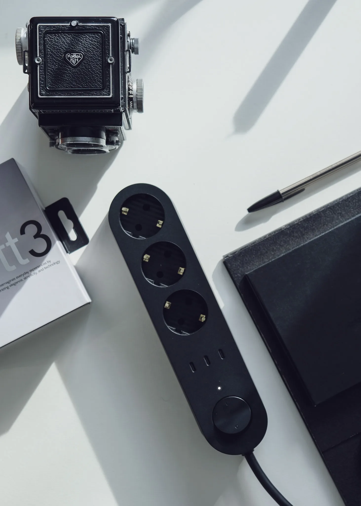 Alma Power Bar Steckdosenleiste, Midwinter black palett3