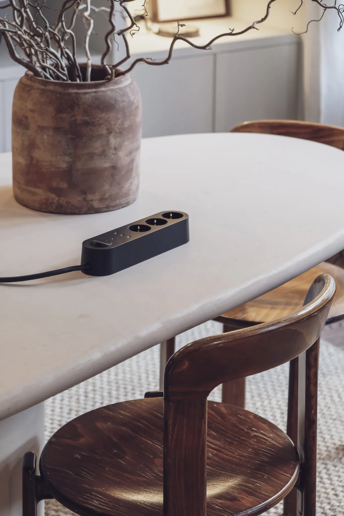 Alma Power Bar Steckdosenleiste, Midwinter black Palette