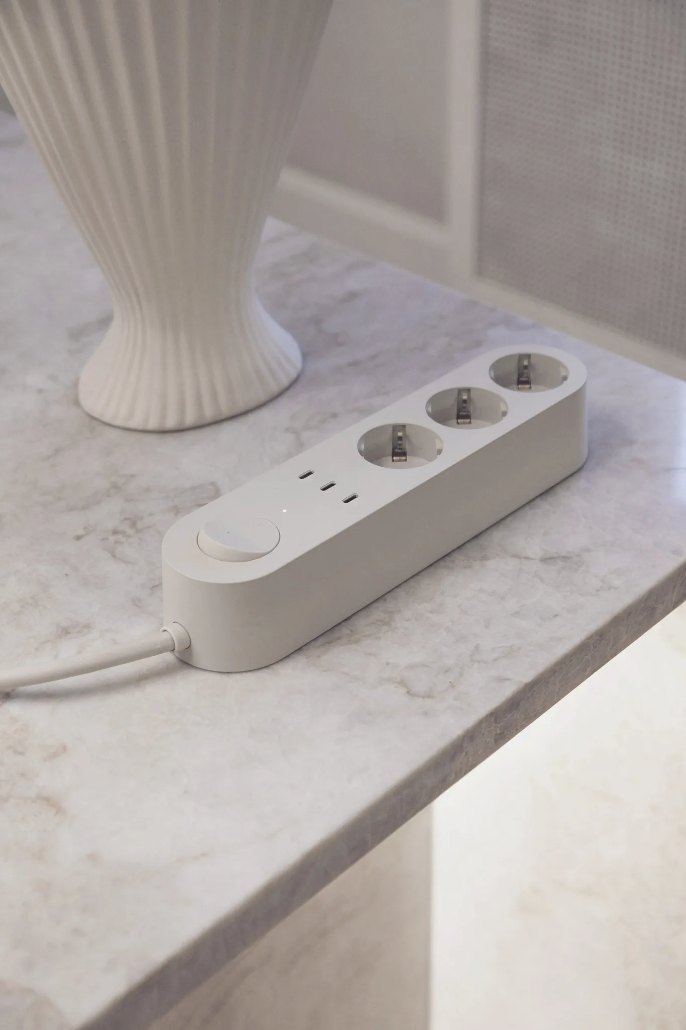 Alma Power Bar Steckdosenleiste, Sandhamn beige Palette