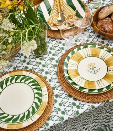 Swirl Teller - Grün, 28 cm - Pick a Poppy