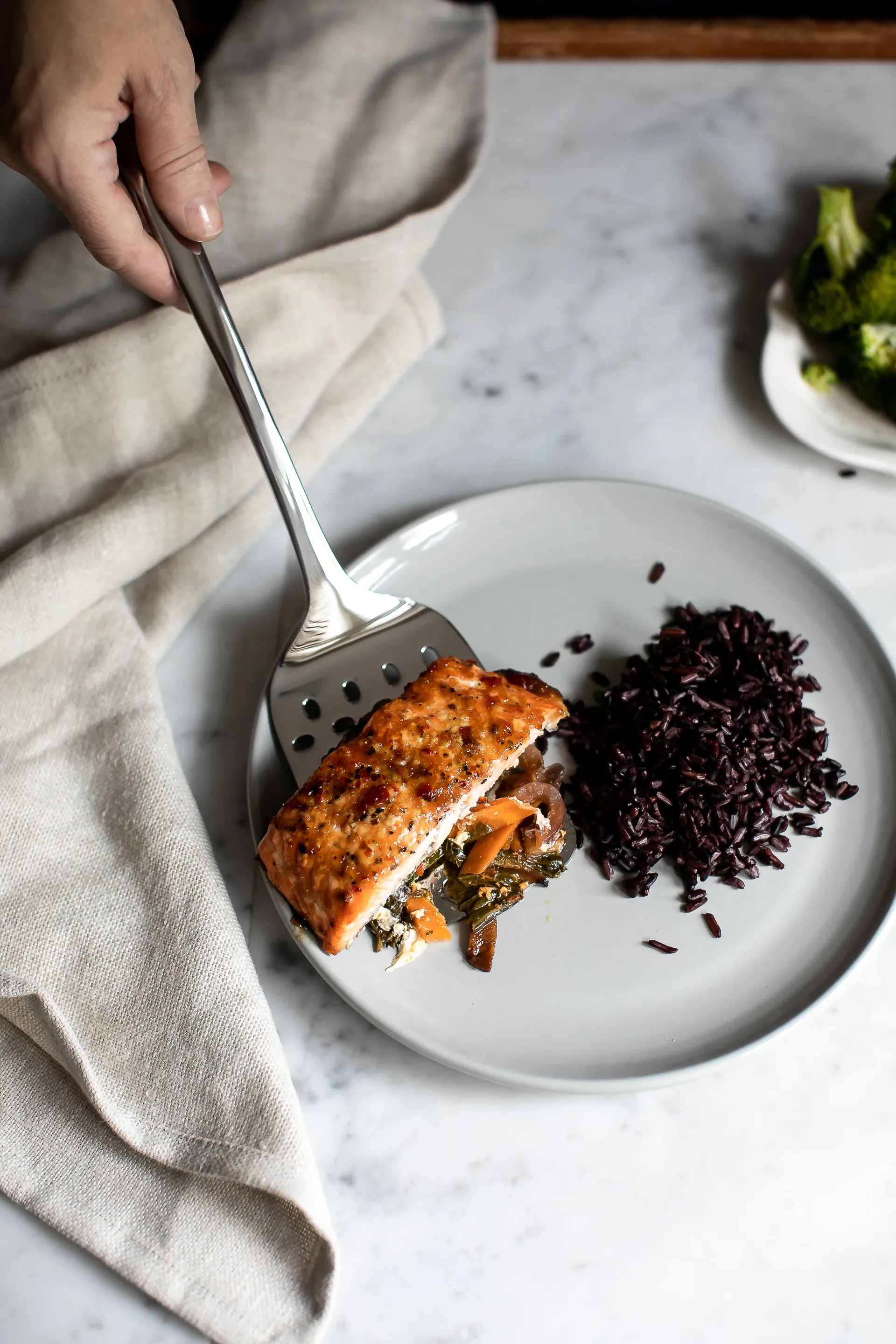 Robert Welch signature geschlitzter Bratenheber groß, Edelstahl Robert Welch