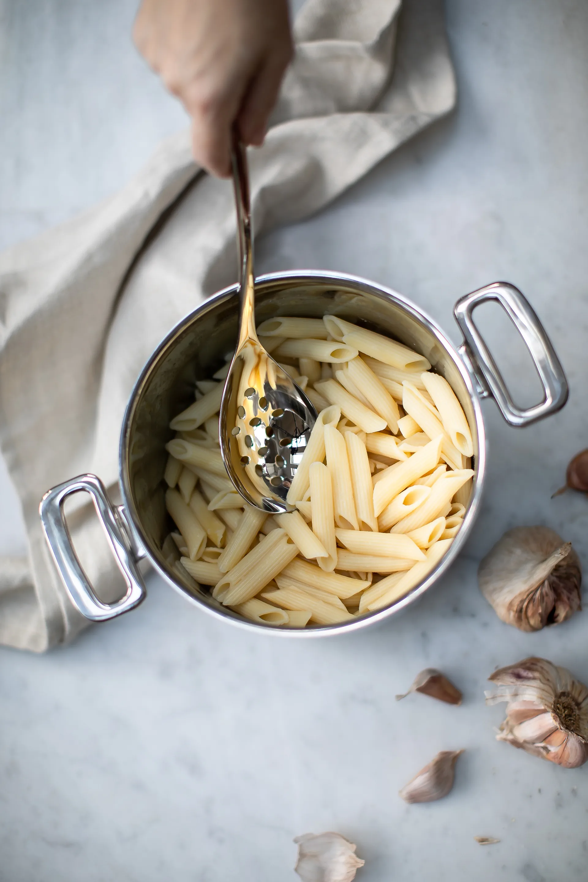 Signature tiefe Schöpflöffel 32 cm, Edelstahl Robert Welch