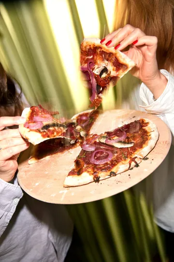 Grand Cru Pizzabrett und Pizzaschneider - Buche, Ø35 cm - Rosendahl