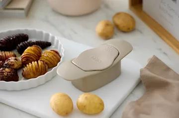 Classic Hasselback-Schneider - Humus - Rosti