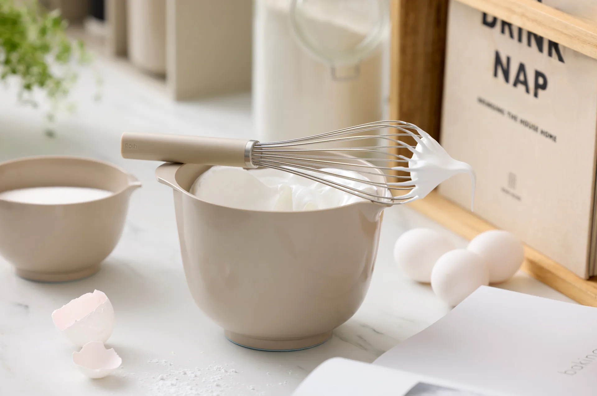 Emma Schneebesen Stahl 27 cm, Humus Rosti