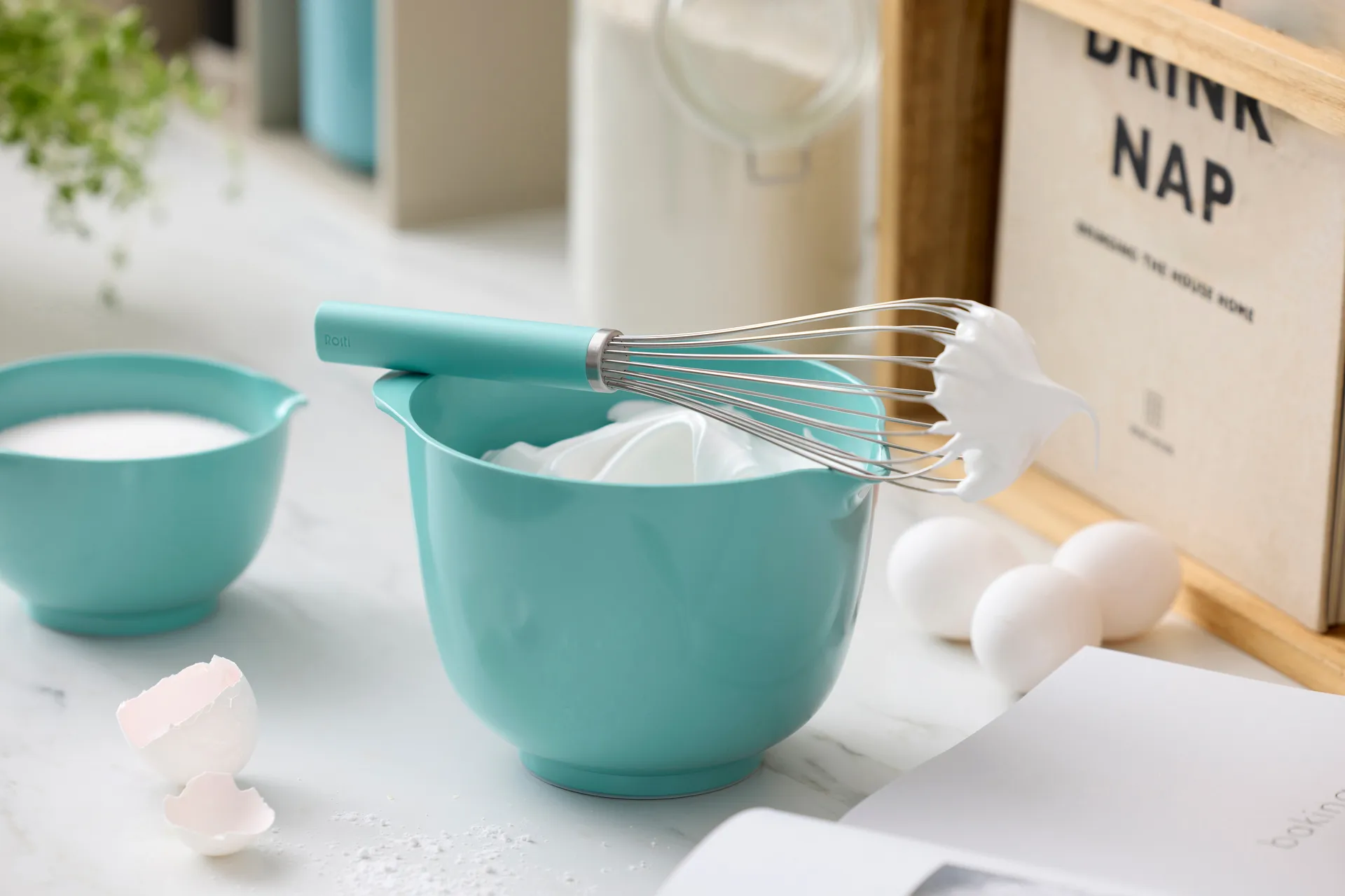 Emma Schneebesen Stahl 27 cm, Nordic green Rosti