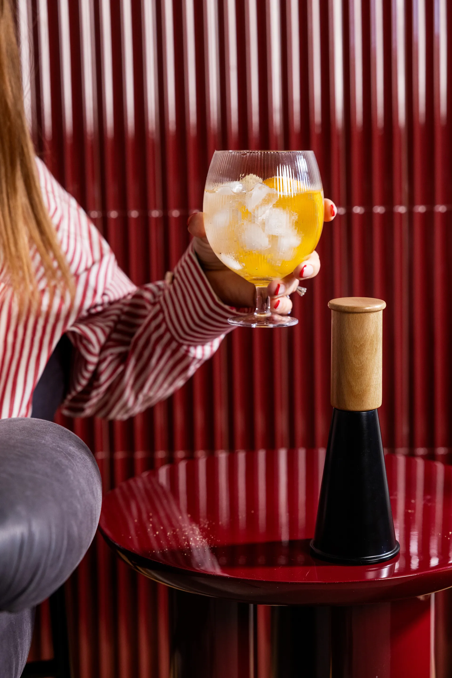 Gurken Salz- und Pfeffermühle mittel 20,5 cm, Schwarz-braun Sagaform