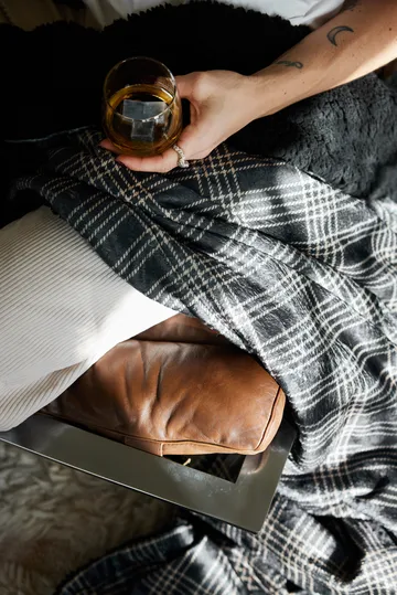 Rut Fleece-Decke 130x170 cm - Schwarz - Sagaform