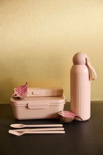 Tina Besteckset - Rosa Pantone 489C - Sagaform