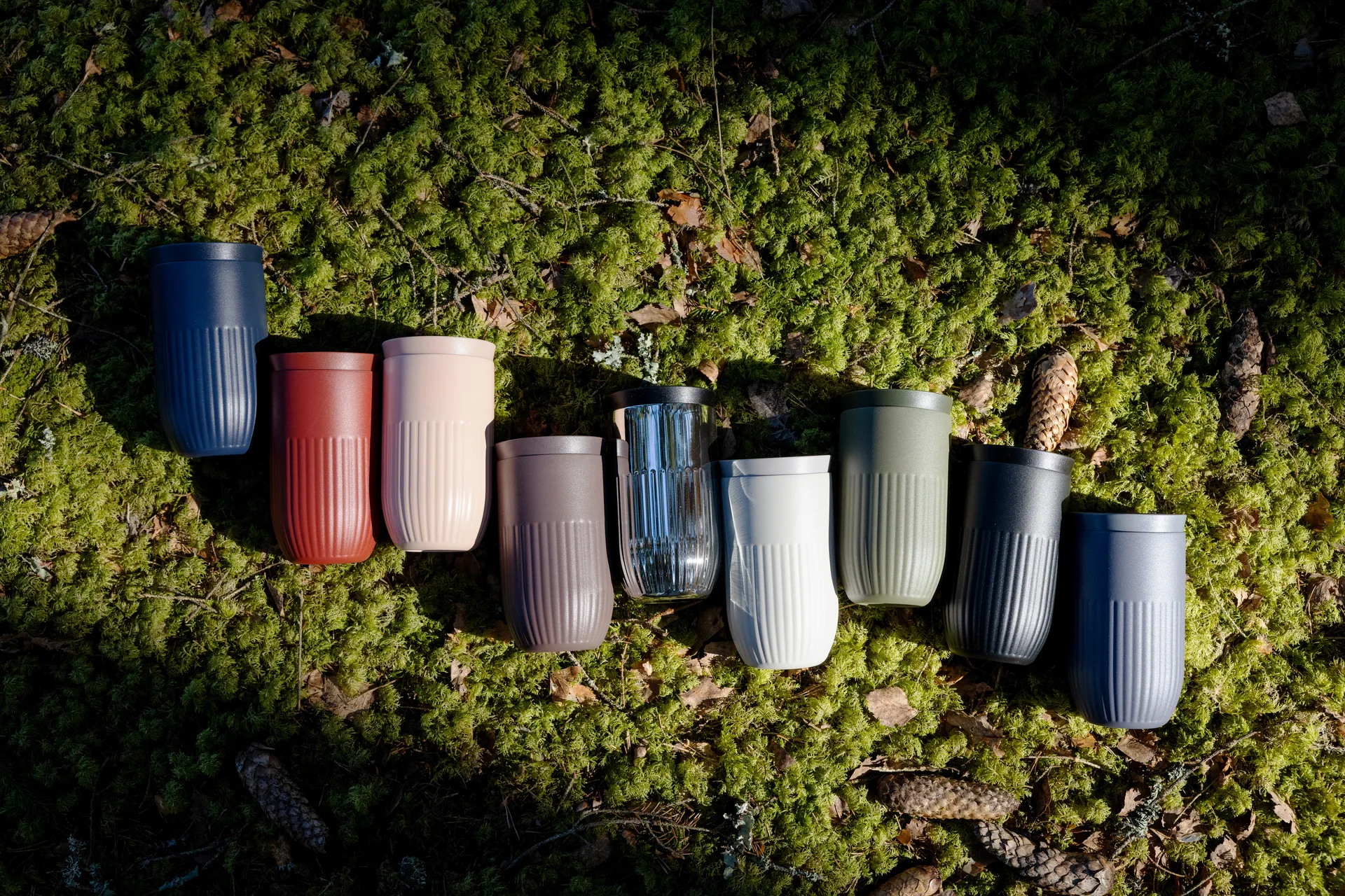 Tova Auto-Becher Thermobecher 32 cl, Braun Pantone Sagaform