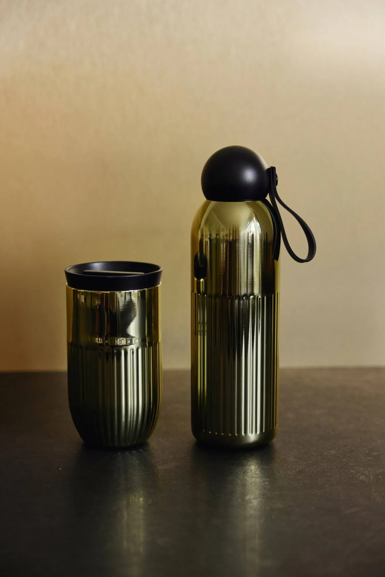 Tova Autobecher Thermobecher 32 cl, Gold Chrom Sagaform