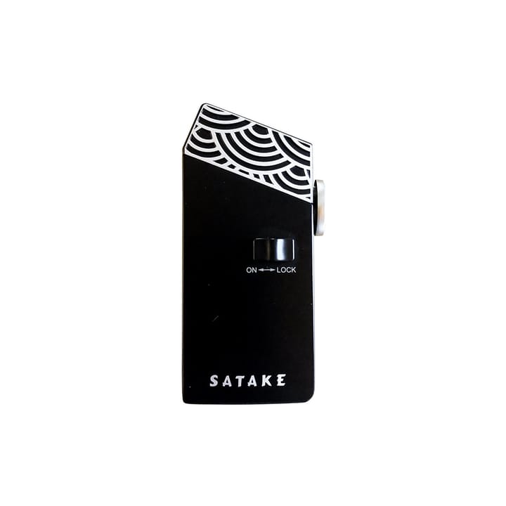 Satake Outdoor Universal-Sturmfeuerzeug, Schwarz Satake