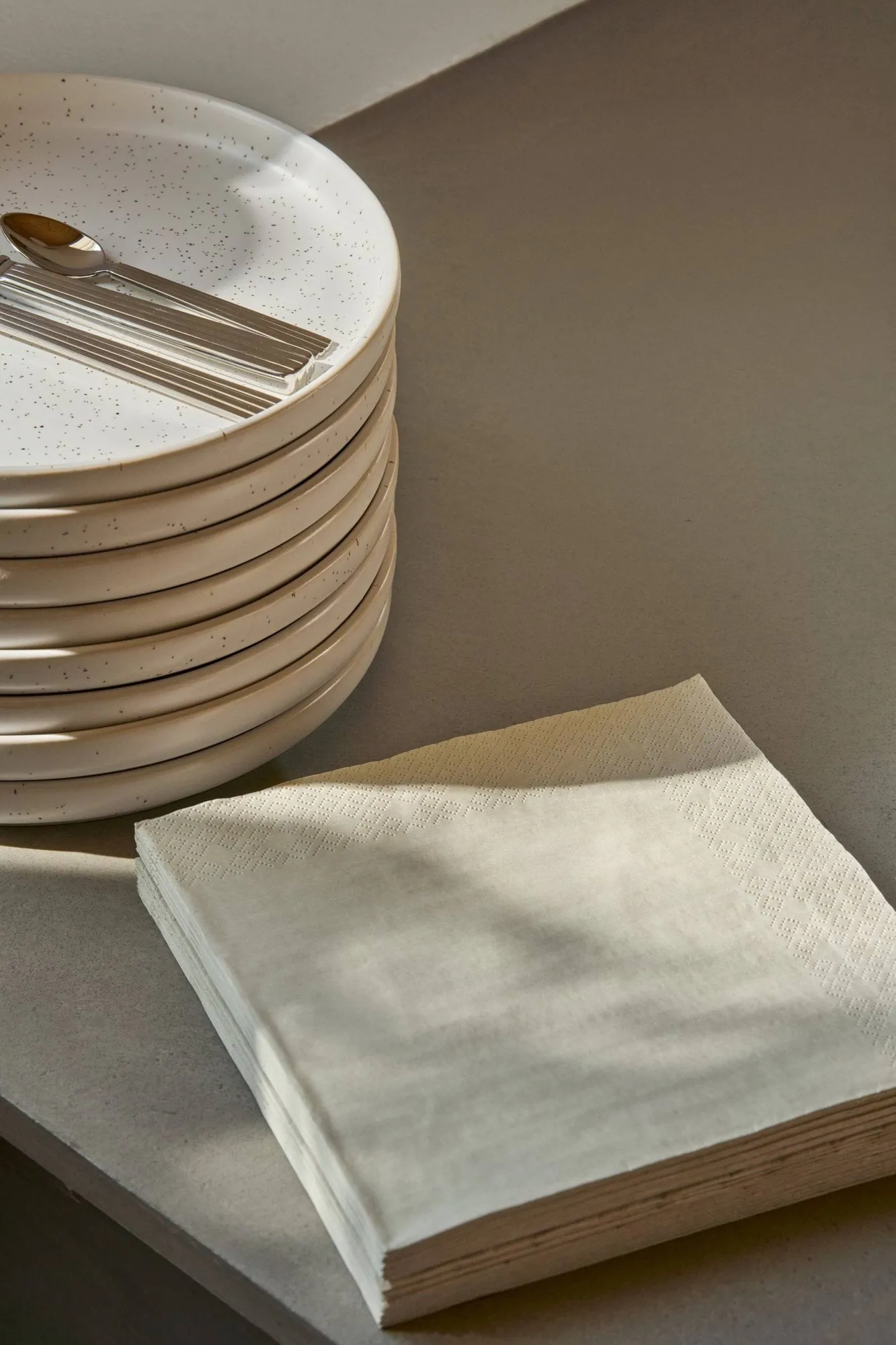 Plain Papierserviette, Beige, 20er-Pack, 40x40 cm Scandi Essentials
