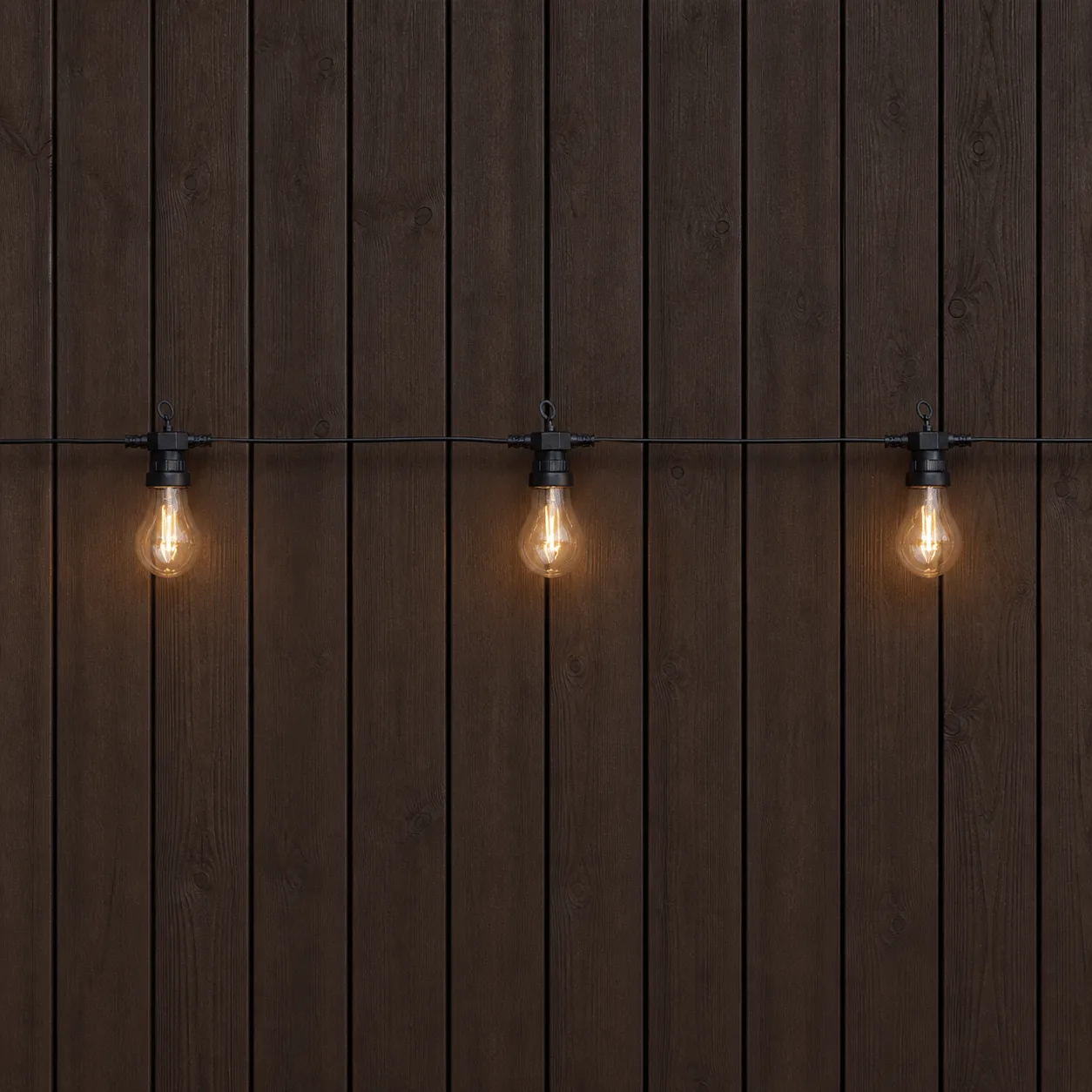 Wisp Lichterkette schwarz, 855 cm, 20 Lichter Scandi Essentials