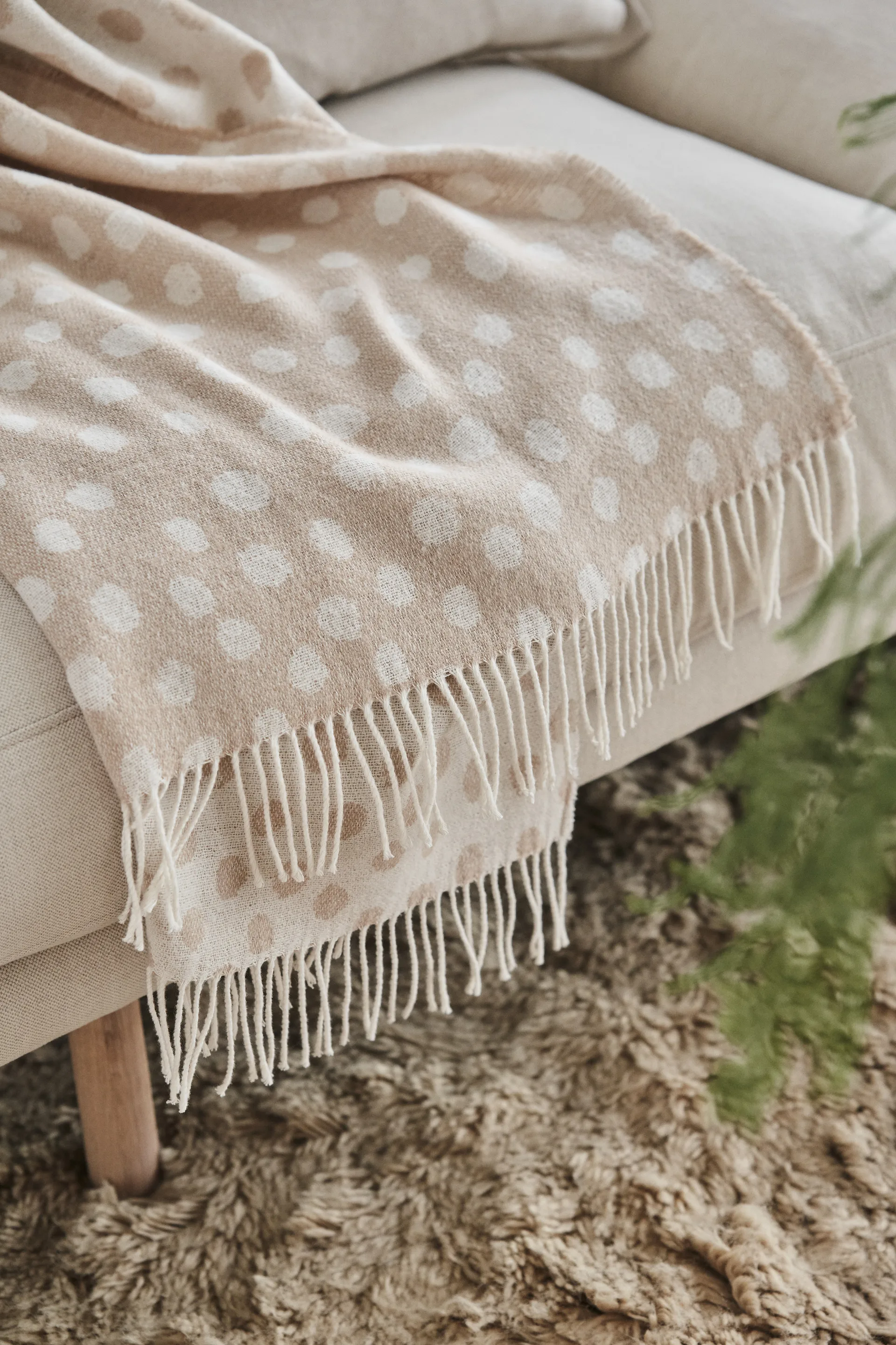 Droplets Baumwolldecke 130 x 185cm, Beige Scandi Living