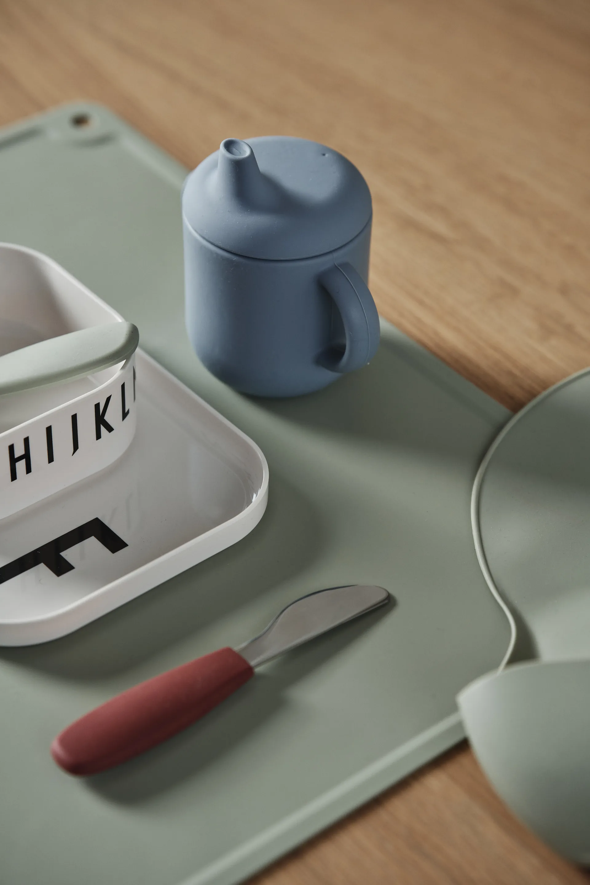 Elvie Trinklernbecher Silikon 180 ml, Blue Scandi Living