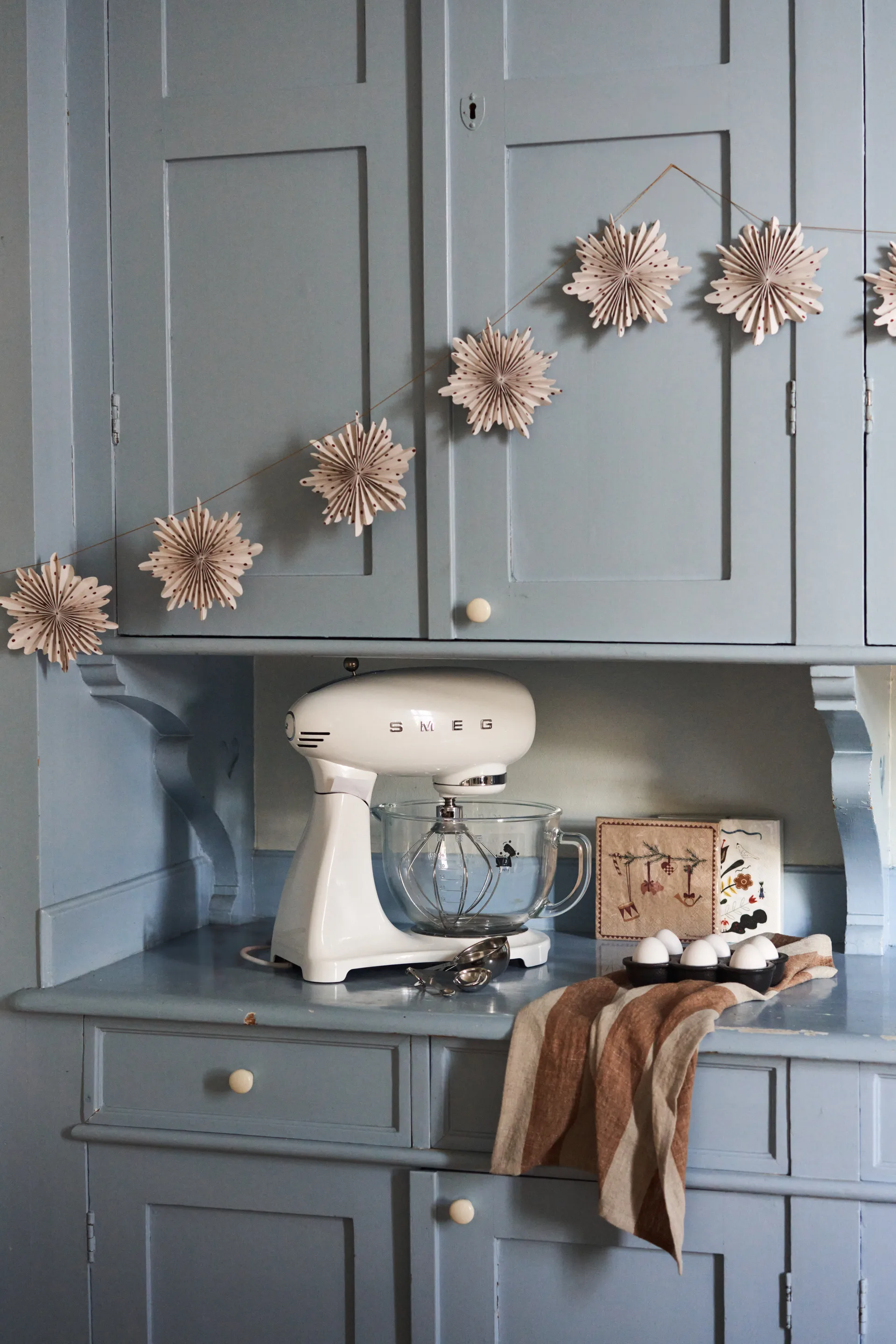 Festive Girlande 3 m, Röd prickig Scandi Living