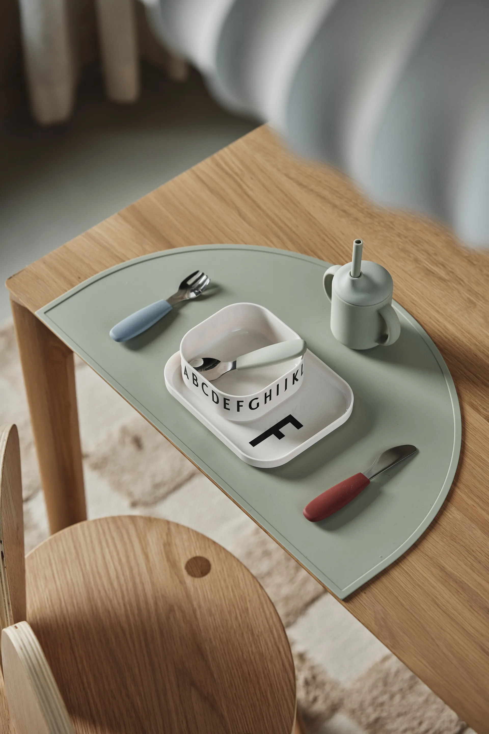 Idun Becher mit Strohhalm Silikon 120 ml, Green Scandi Living