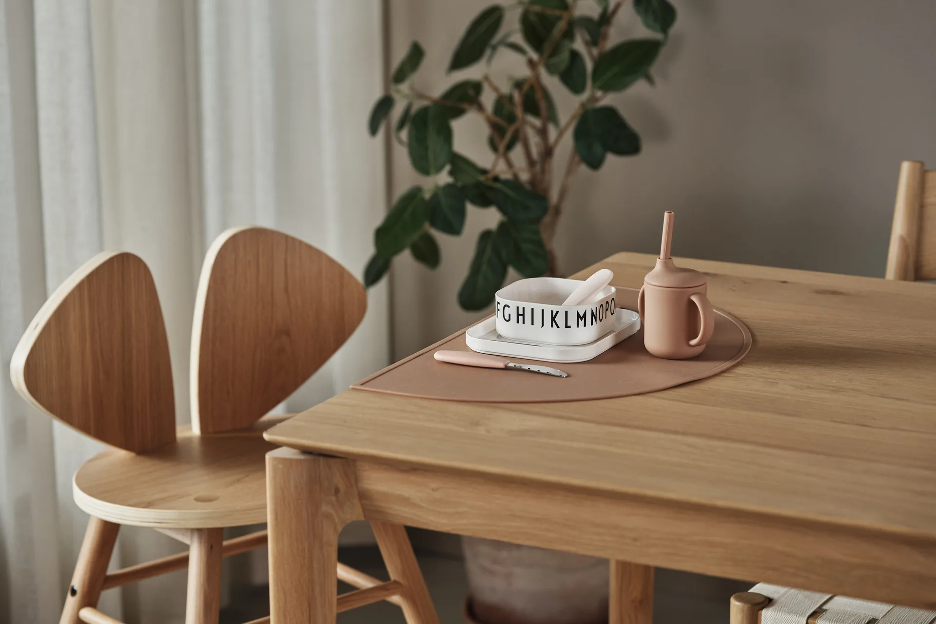 Idun Becher mit Strohhalm Silikon 120 ml, Hazel Scandi Living