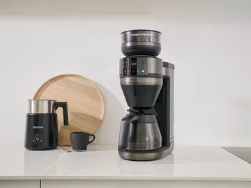 FILKA 2.0 KA 4854 Vollautomat Kaffeemaschine - Dark Inox, Thermosflasche - Severin