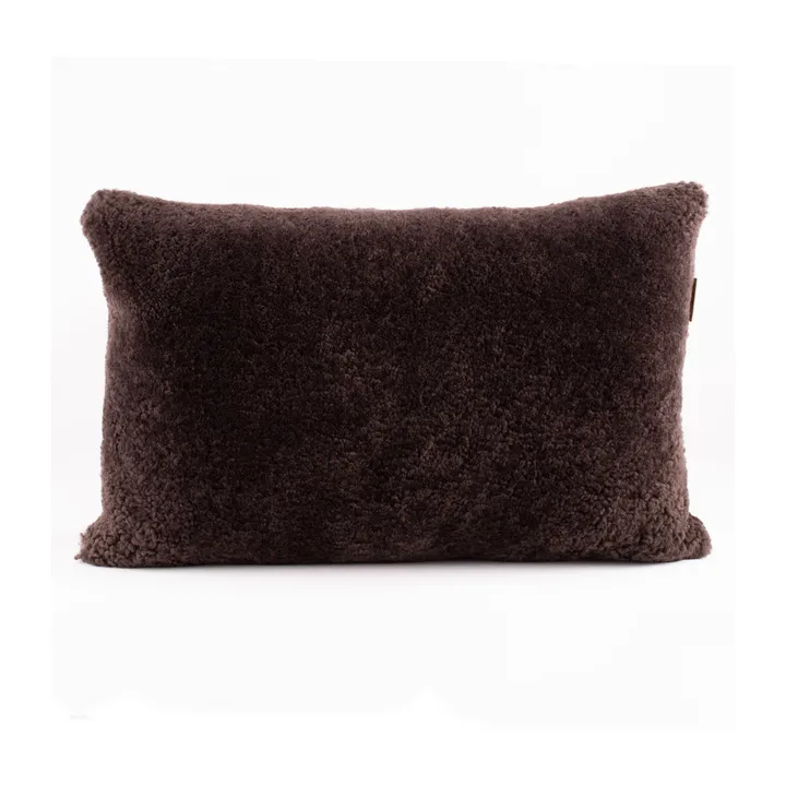 Shepherd Lina Schaffell-Kissen 40 x 30 cm - Dunkelbraun - Shepherd of Sweden