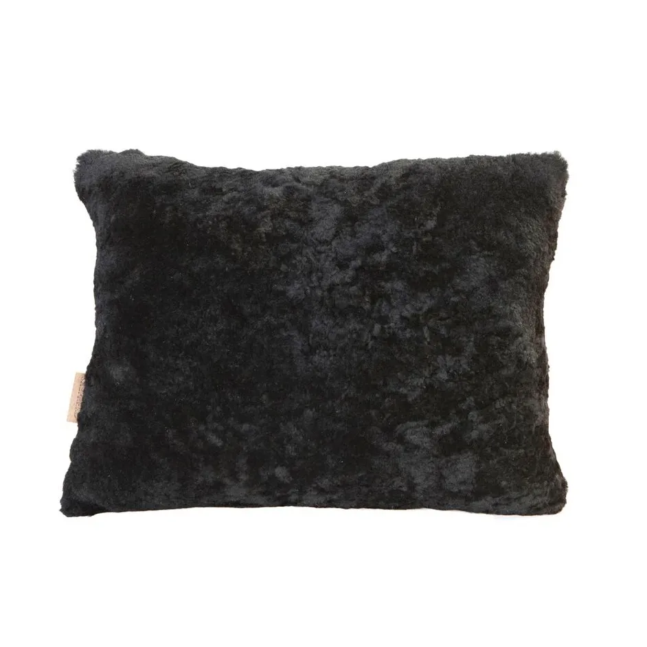Shepherd Lina Schaffell-Kissen 40 x 30 cm, Schwarz Shepherd of Sweden
