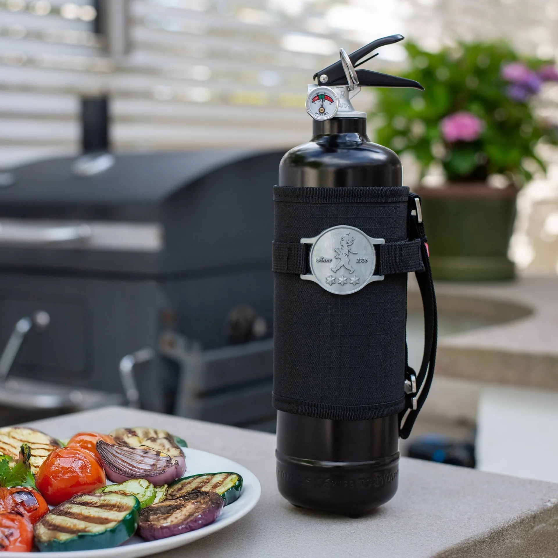 Solstickan Feuerlöscher 1 kg, Outdoor edition, Schwarz Solstickan Design