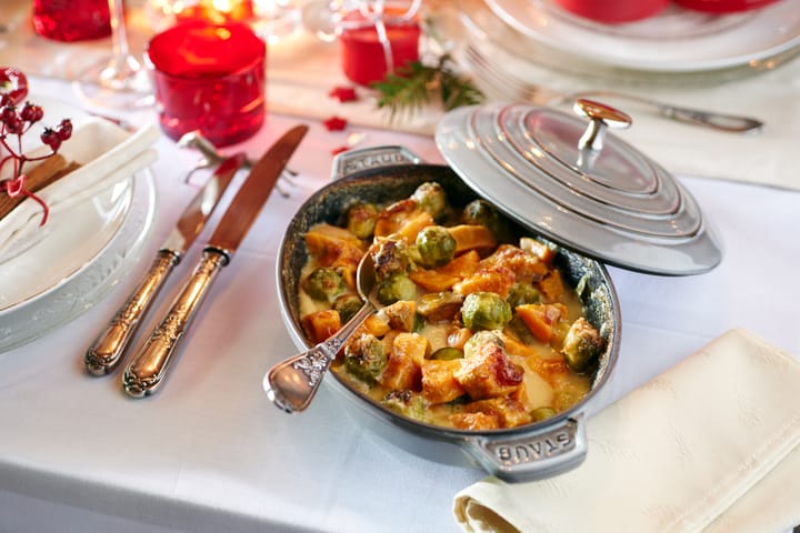 Staub Backform Gusseisen mit Deckel oval 23 cm, Grafitgrau STAUB