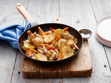 Staub Bratpfanne Gusseisen schwarz heller Holzgriff - Ø28 cm - STAUB