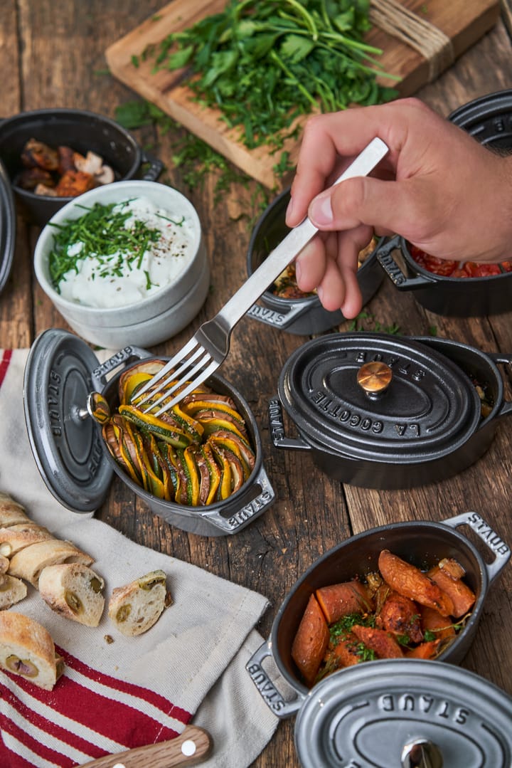 Staub La Cocotte ovaler Topf Gusseisen 0,6 L, Schwarz STAUB