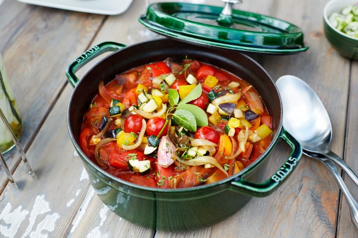 Staub La Cocotte runder Topf Gusseisen 6,7 L, Basilikumgrün STAUB